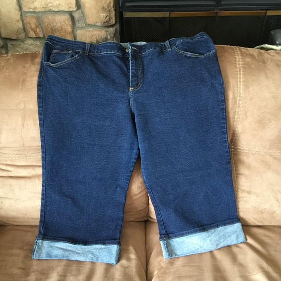 Dickies capris