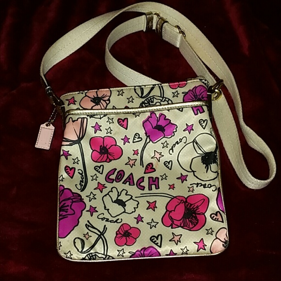 Authentic coach side body purse