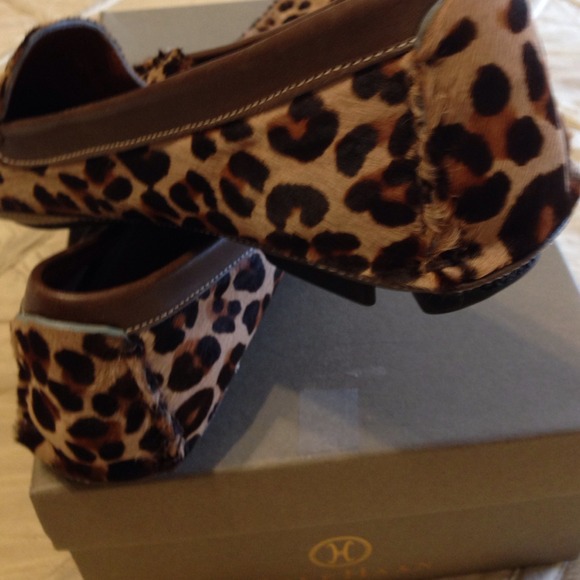 Cole Haan  Leopard Drivers - Picture 4 of 4