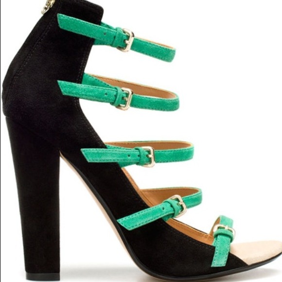 Zara 38