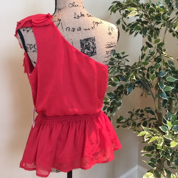 One sholder top! - Picture 3 of 3