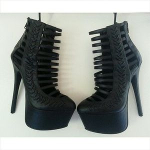 Gladiator Style High Heel Platform Bootie