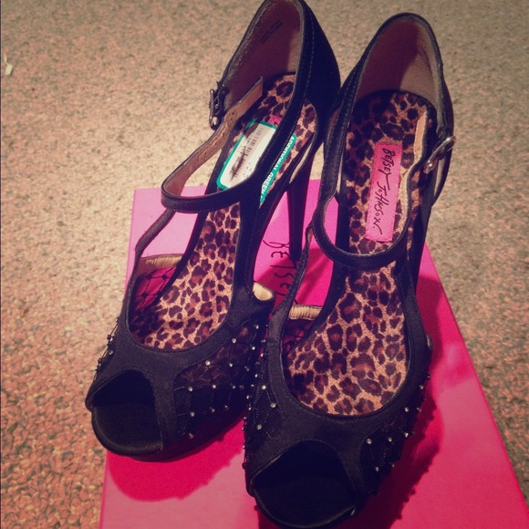 Black Betsey Johnson high heels