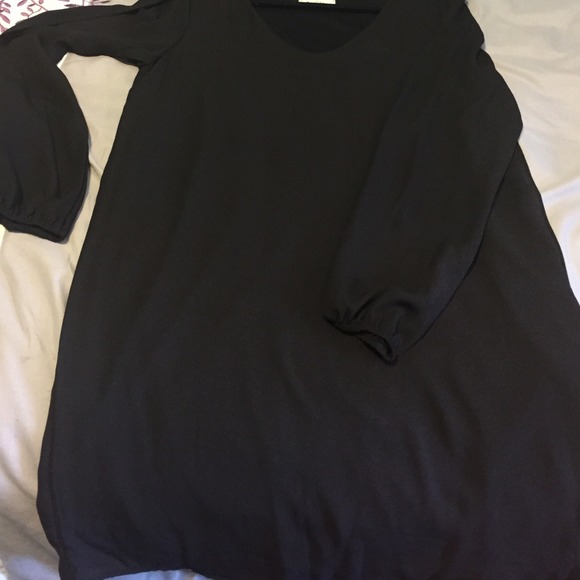 Black loose dress