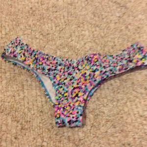 Hipster low rise bikini bottom