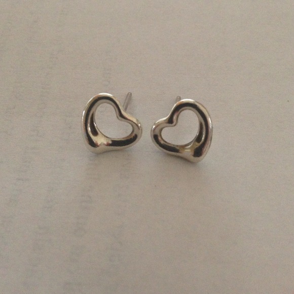 Tiffany & Co. Jewelry - Price⬇️Tiffany & Co. 925 silver heart earrings