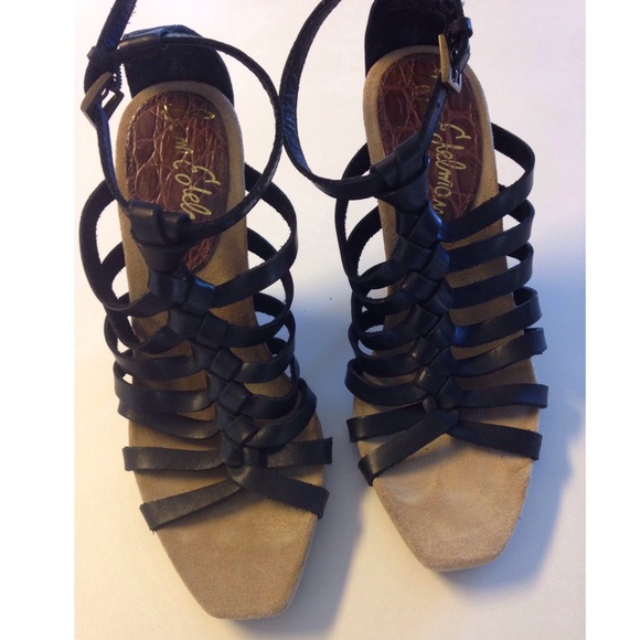 Sam Edelman Shoes - ⬇️Closet Closing Sale! Sam Edelman Heel Sandals
