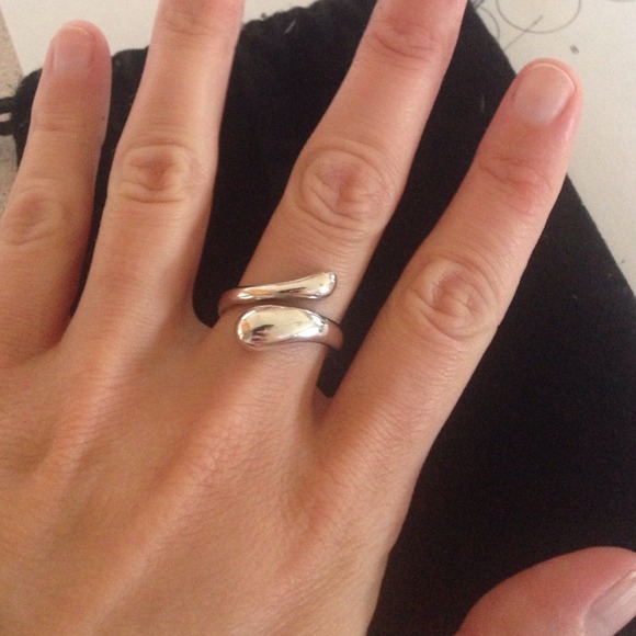 Tiffany & Co. Jewelry - 🎀Tiffany & Co. Teardrop Ring Authentic 925 silver
