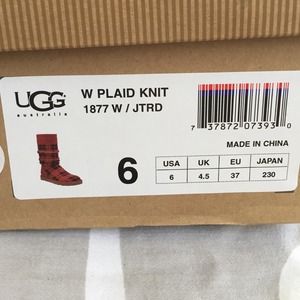 LIKE NEW women's ugg boots