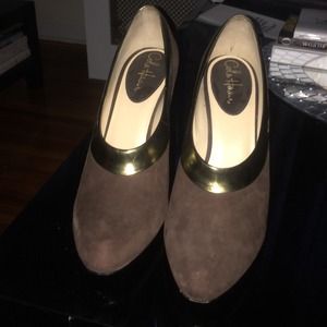 Brand New 9.5 Cole Haan booties with gold trim