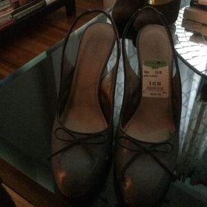 Brand new Neiman Marcus sling back heels