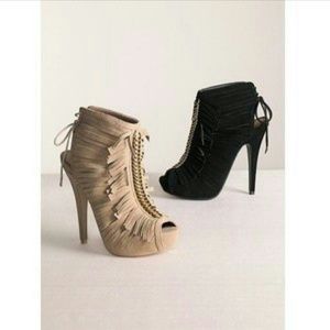 Colin Stuart Leather Upper Fringe Beige Suede