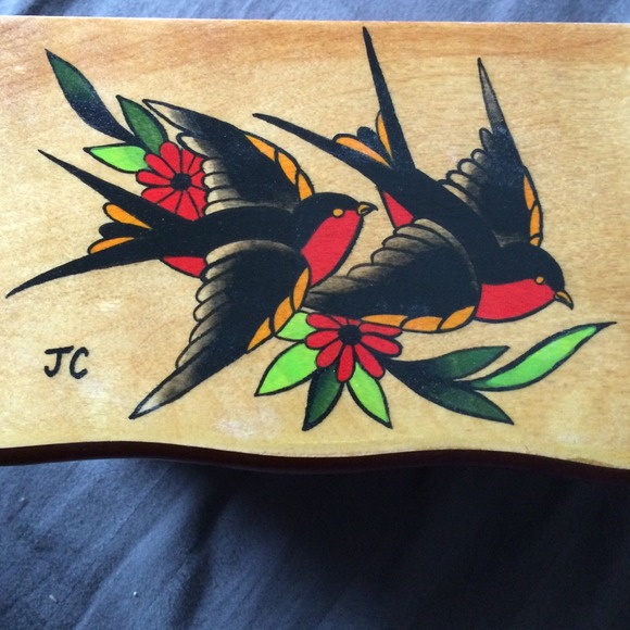 SOLD - Picture 4 of 4