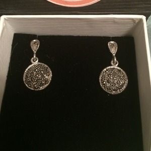 Cate & Chloe earrings