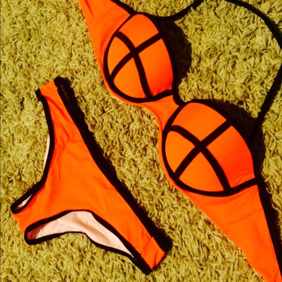 Gorgeous Orange Bikini ❤️ - Picture 2 of 4