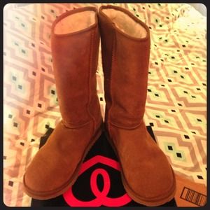 authentic Ukala Boots Women's 10