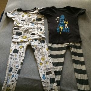 Carter's boys pj sets. Used. Size 4T.