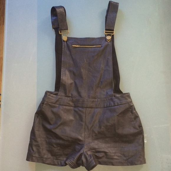 ❌SOLD ⭕️Boutique purchased faux leather overalls - Picture 1 of 4
