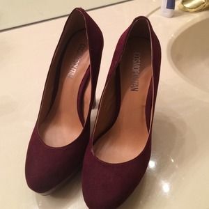 Burgundy pump