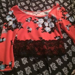 Charlotte Russe crop top 3/4 sleeve