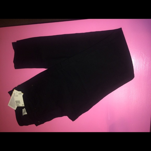 Brand new skinny jean / ordered wrong size! - Picture 1 of 1