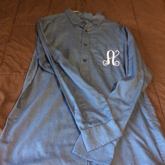monogram Shirt & vs body spray bundle 🎀
