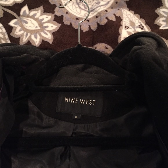 Jacket - Picture 2 of 3