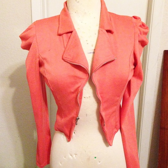 Peach Spring Jacket - Picture 4 of 4