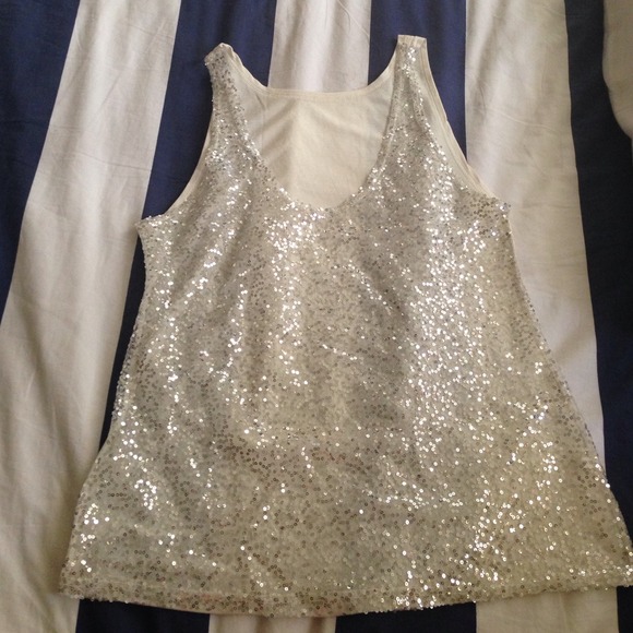 Shine withe top