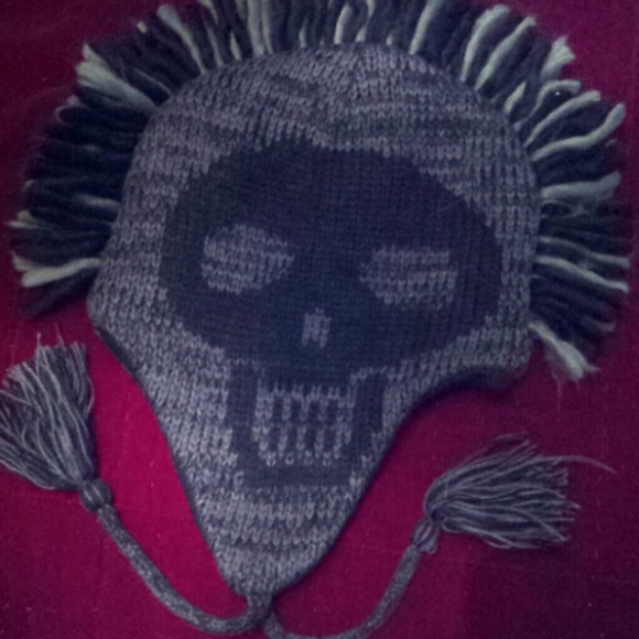 Mohawk hat - Picture 2 of 2