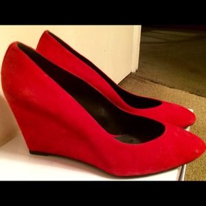B Brian Atwood Wedges