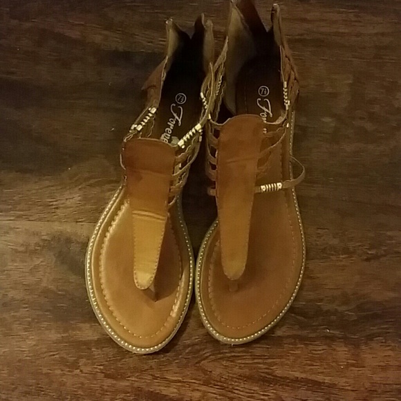 Brown Sandals 7.5