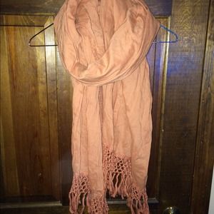 🌾Long fringed orange scarf🌾