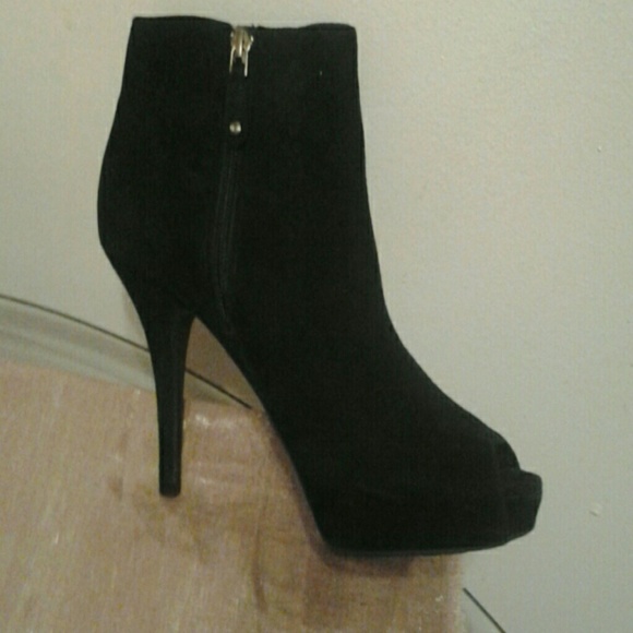 Suede Booties!  NWOB TODAY ONLY! - Picture 4 of 4