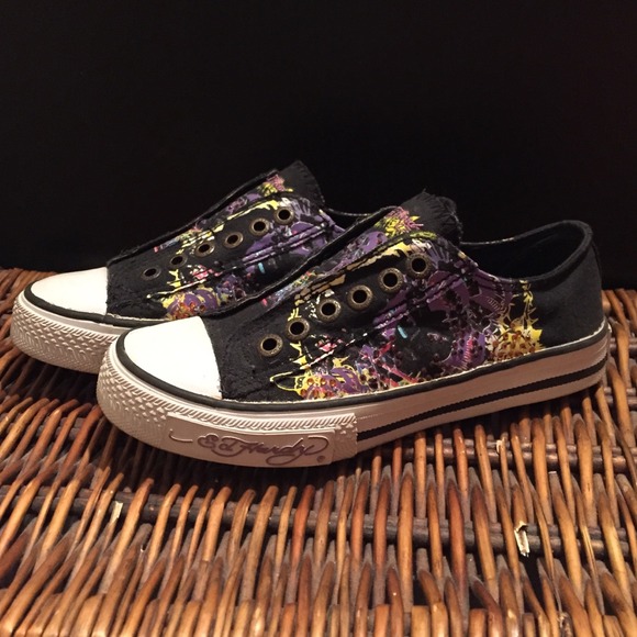 Ed Hardy slip on shoes!💜