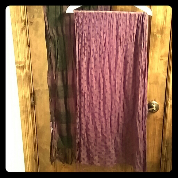Two Black and Purple Scarves Miley Cyrus