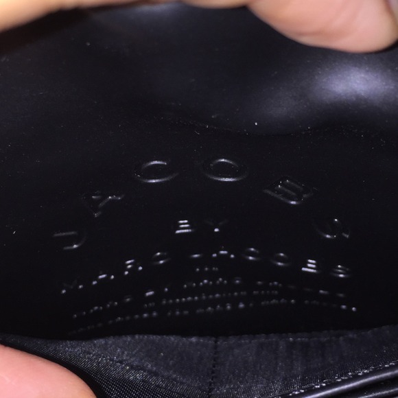 ⛔️SOLDMarc Jacobs Snake-Embossed Leather Clutch - Picture 3 of 4