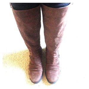 Steve Madden Brown Leather riding boots 7.5