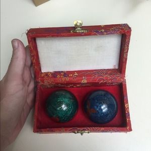 Chinese meditation balls