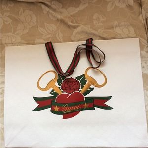 Gucci large paper bag