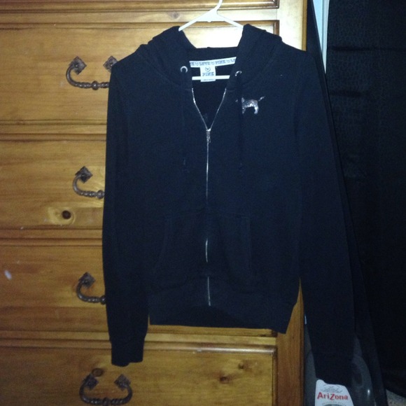 VS Pink Sweatshirt