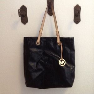 Michael kors large tote