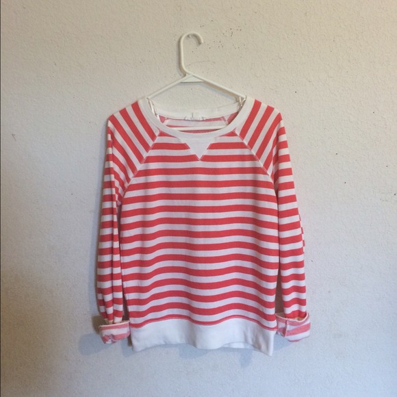 Where is Waldo sweater. (Bundle price $12)