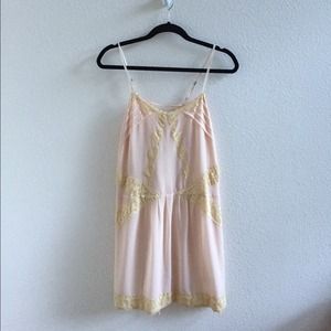 Kimichi Blue chiffon and lace dress