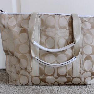 Authentic Coach Signature C Large Tote