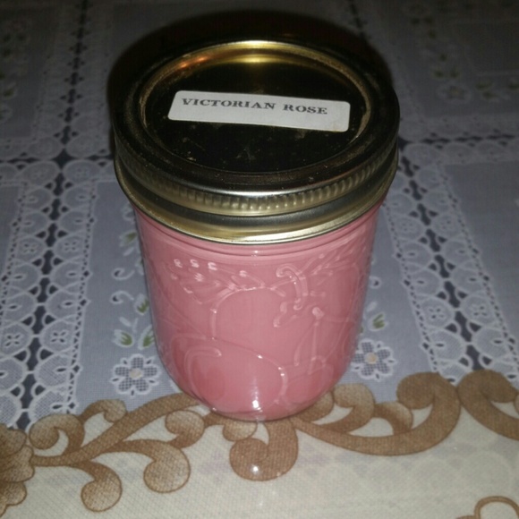 SALE❗️PLUS FREE TEA LIGHT!Homemade Soy candle