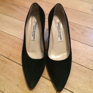Manolo Blahnik suede pumps