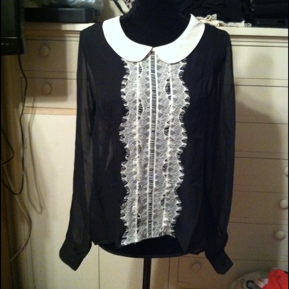 NWT sheer lace tuxedo top