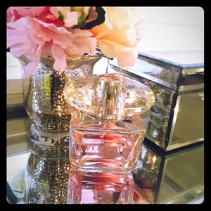 Versace bright crystal pink diamond perfume chic