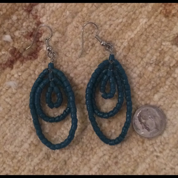 Beachy casual wire beaded earrings